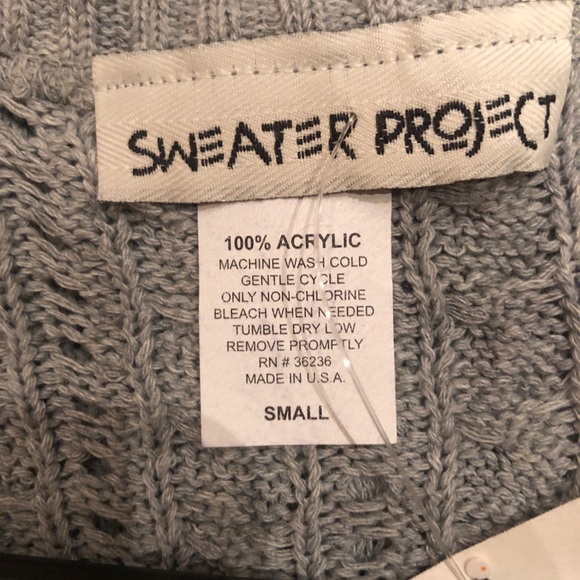NWT sleeveless grey sweater by Sweater Project- S - Picture 4 of 4